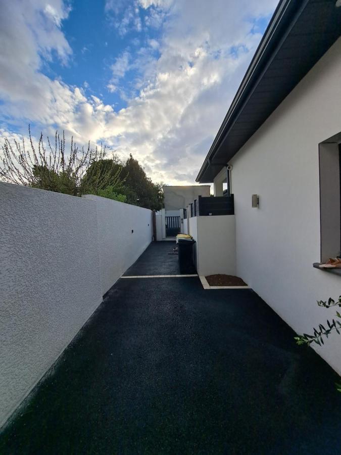 Charmante Maison Avec Piscine Bessan Exteriér fotografie